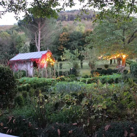 La Hulotte Bed & Breakfast *